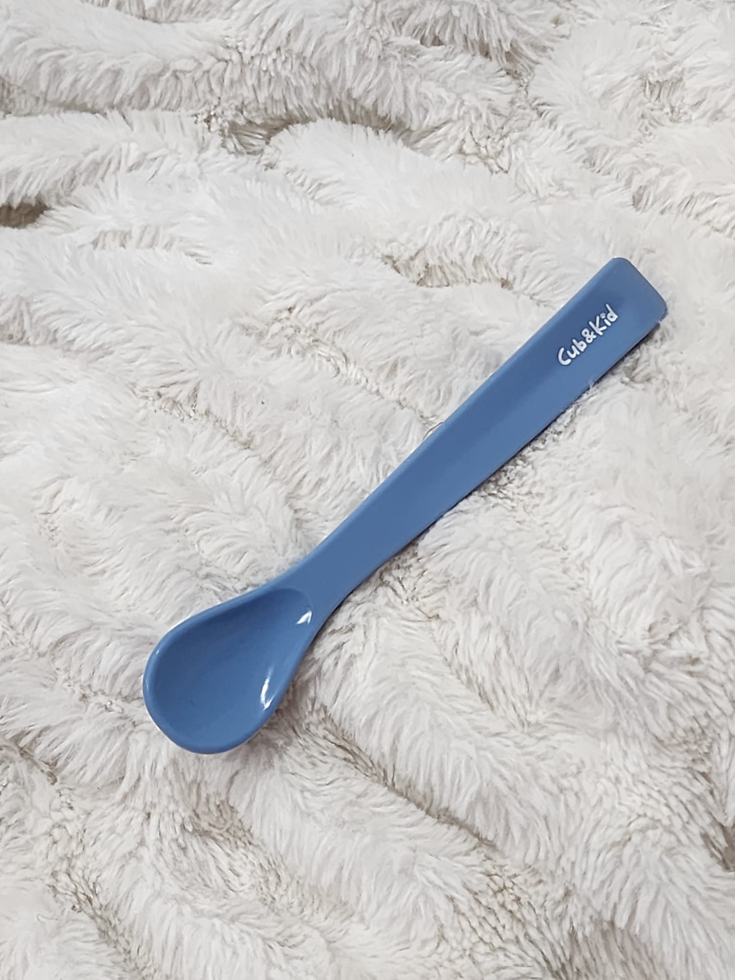 kids silicone spoon in blue